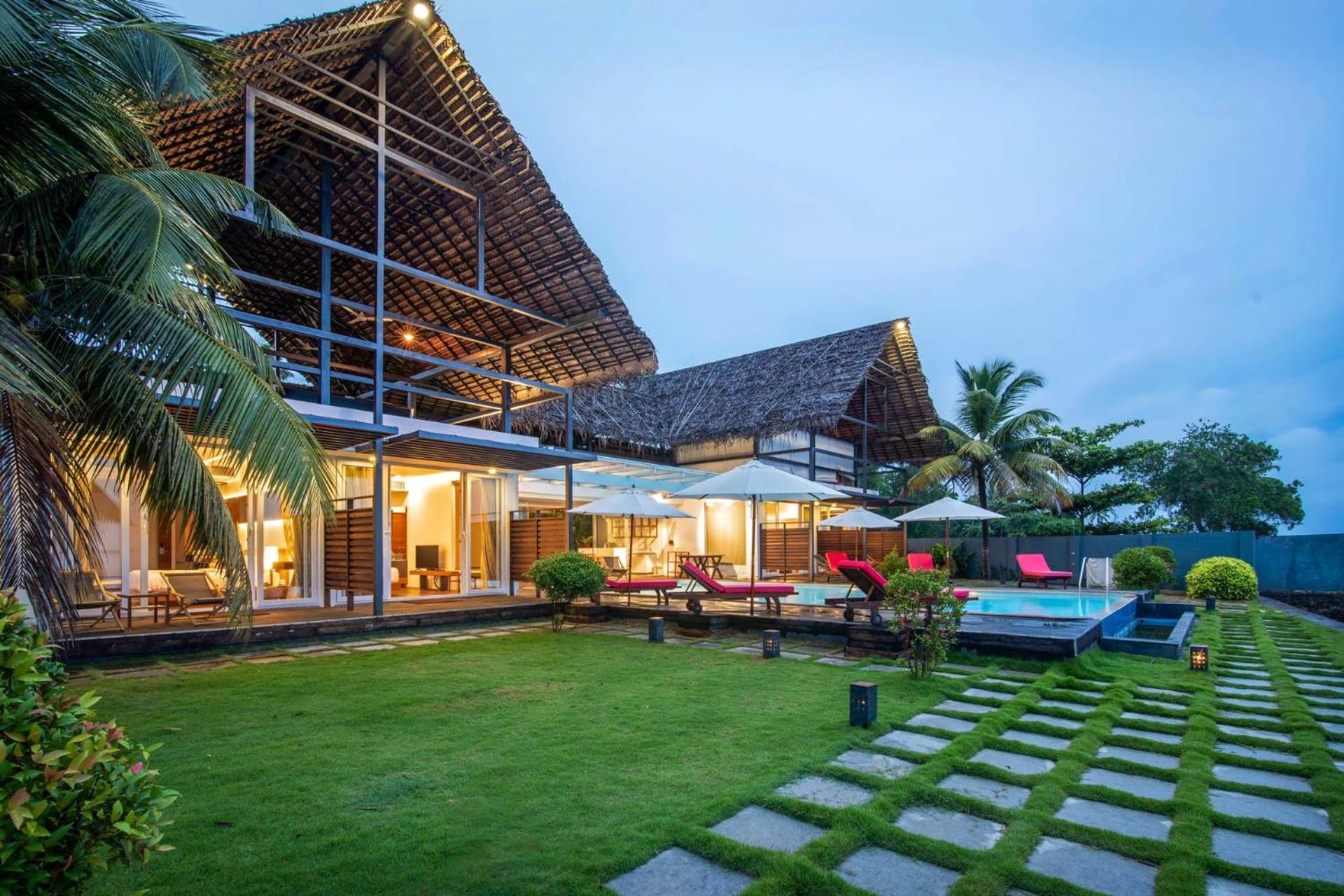Stayvista At The Rain - River Villa With Infinity Pool Alappuzha Eksteriør billede